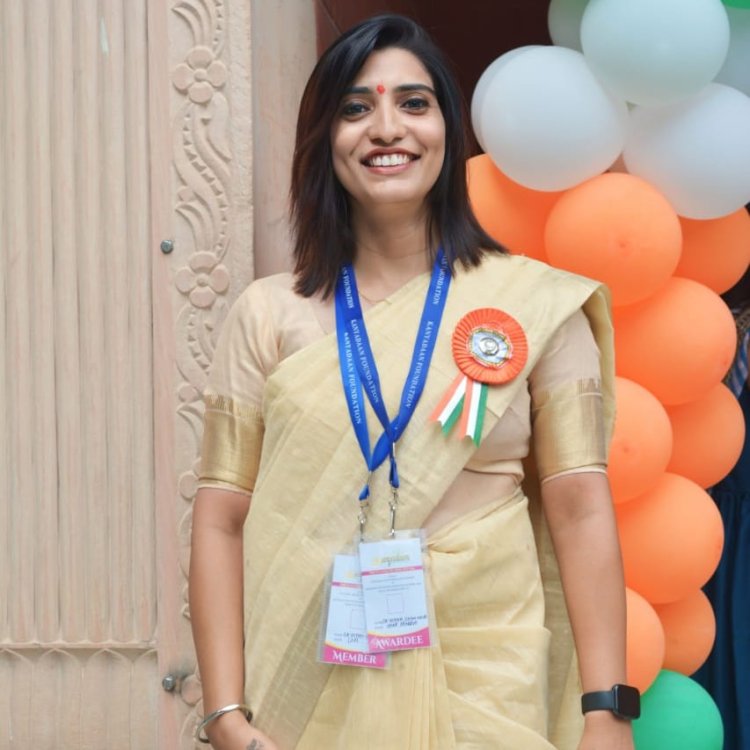 Dr Nitika Singh gaur Bagged Social activist and Educationists